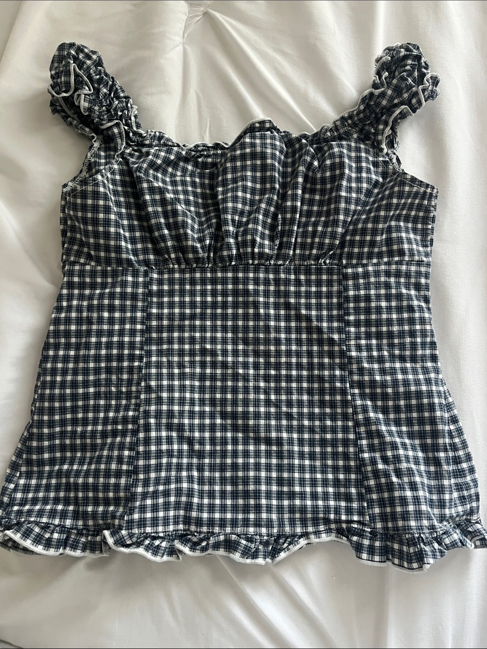 Brandy Melville Navy & White Gingham Smocked Strap Cami - Picture 4 of 4